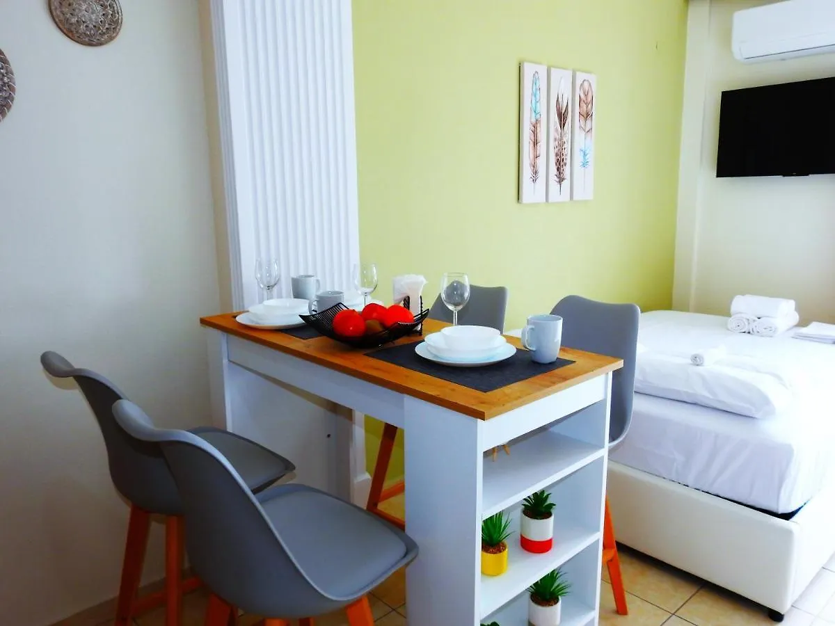 Apartment Michaela Luxury Studio Thessaloniki